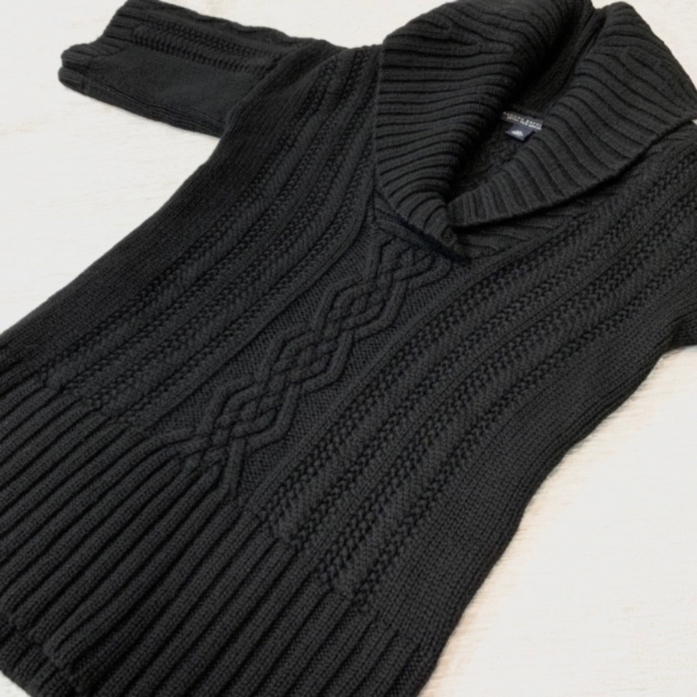 Banana Republic Wool blend cable Knit Sweater shawl neck